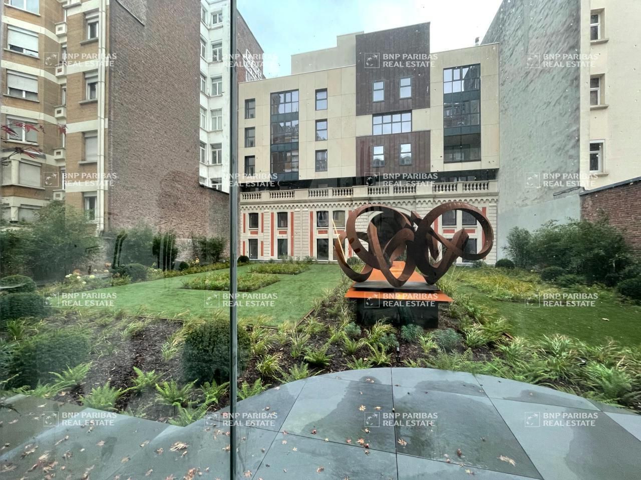 Location Bureaux 521.21 m² non divisibles 59800 Lille