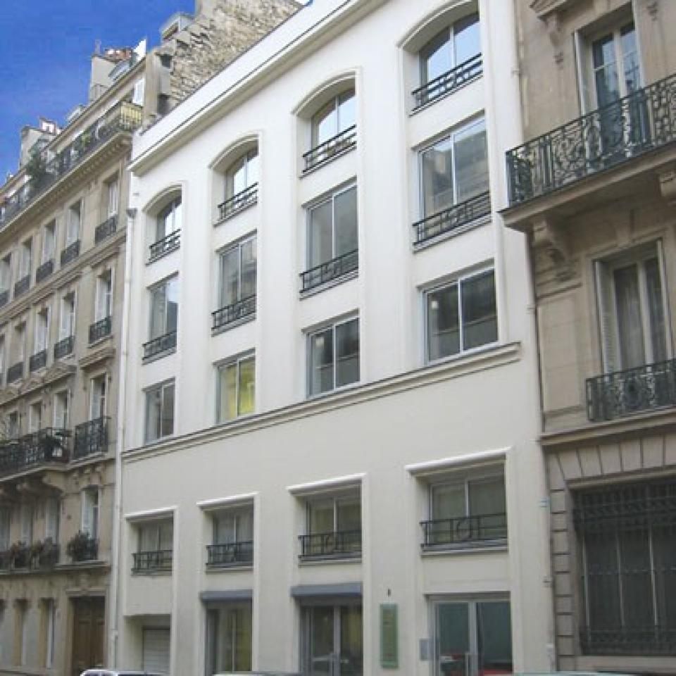 Location Bureaux 275 m² non divisibles 75010 Paris