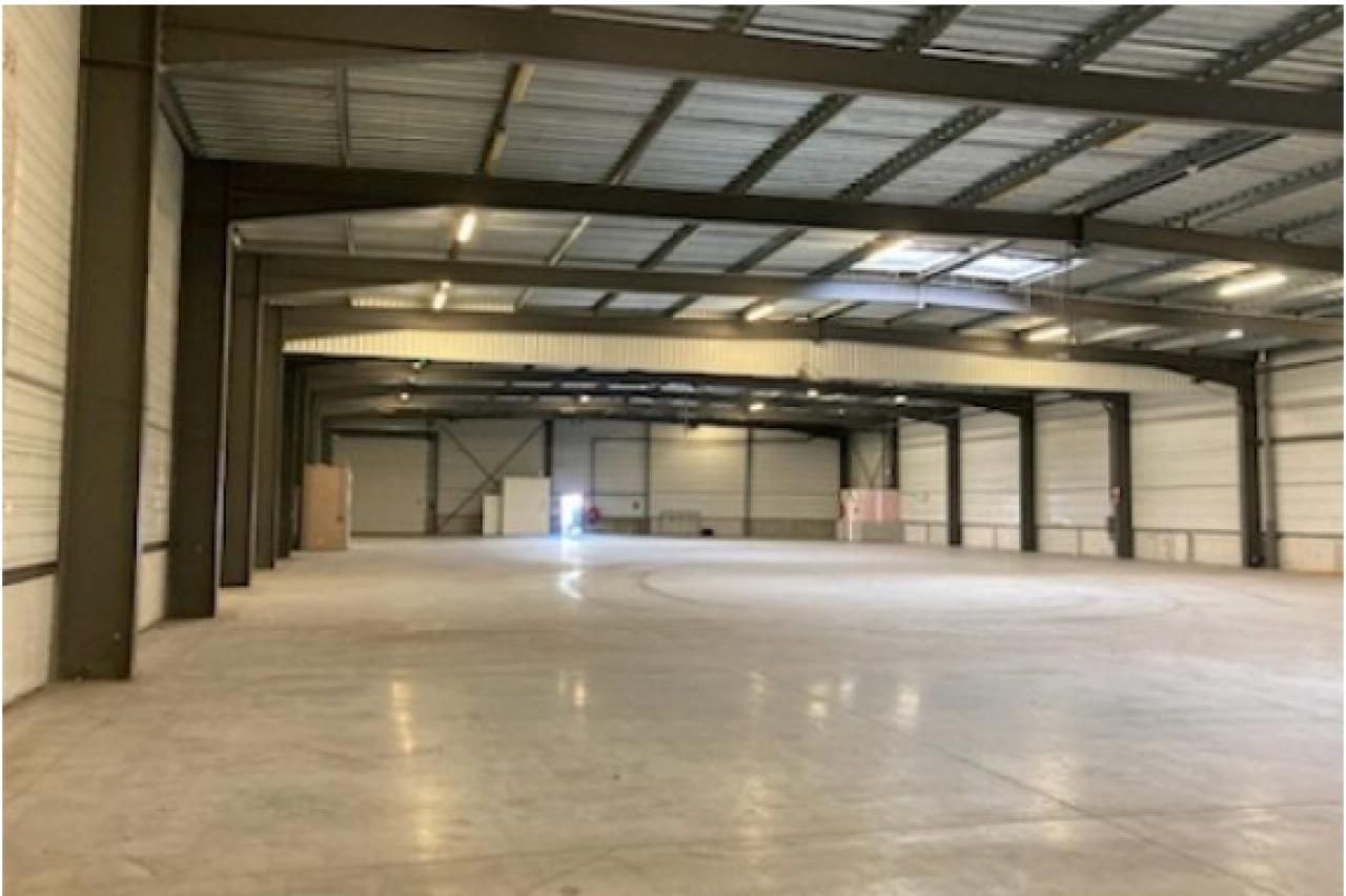 Location Activité 2000 m² non divisibles 33320 Eysines