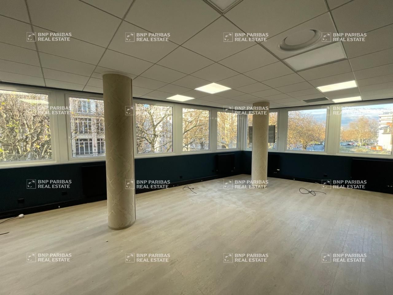 Location Bureaux 100 m² non divisibles 73000 Chambéry