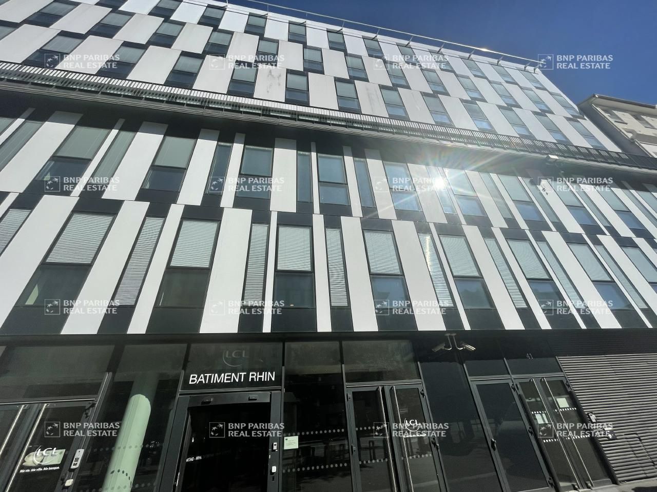 Location Bureaux 6803.3 m² divisibles 94800 Villejuif