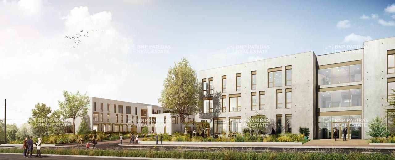 7684 m² pour ce bureaux en location à Bron