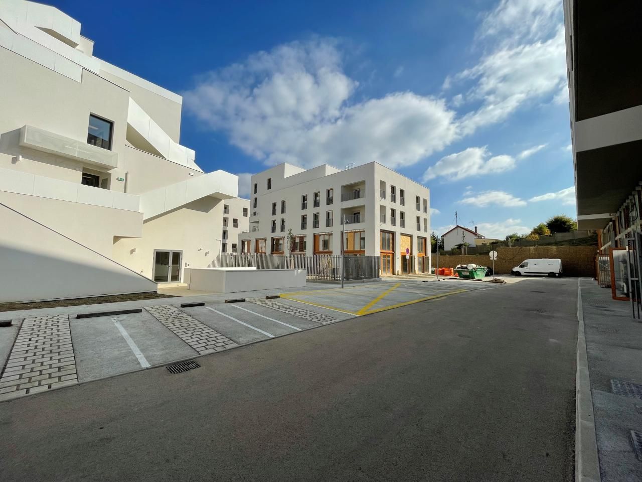 Location PME-PMI 927.42 m² divisibles 94400 Vitry-sur-seine