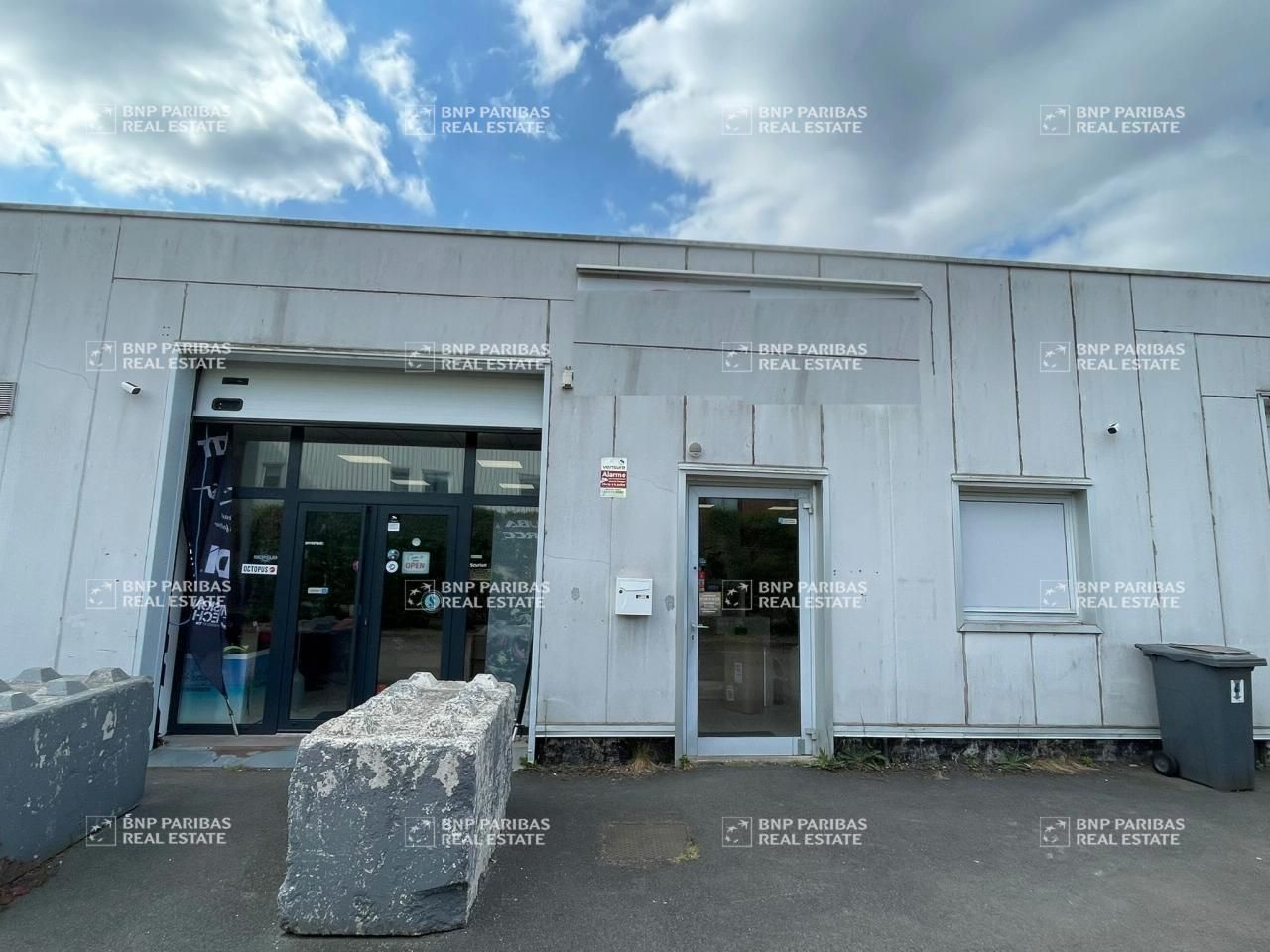 Location Activité 150 m² non divisibles 59650 Villeneuve-d'ascq