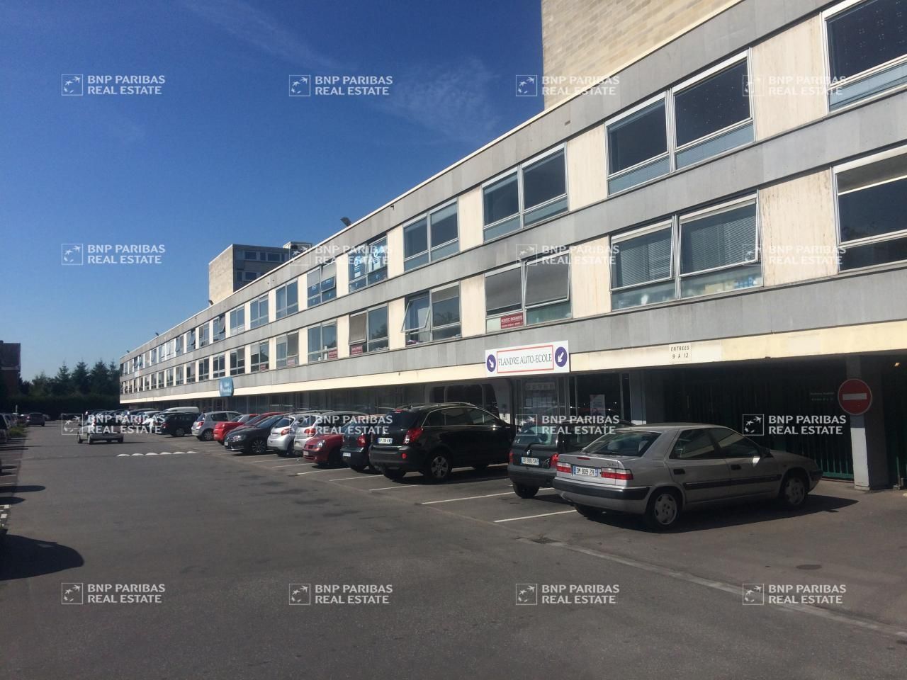 Vente Bureaux 85 m² non divisibles 59170 Croix