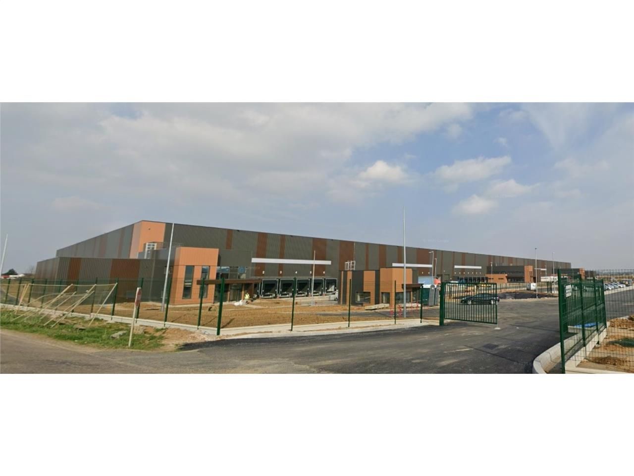 A 25 km au Nord-Ouest de Sens, CBRE vous propose 