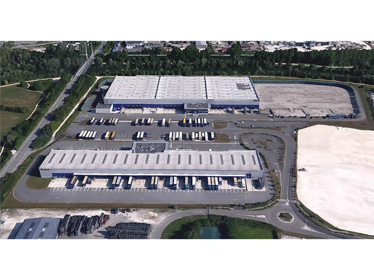 Située à une dizaine de minutes à l'est de Montbé