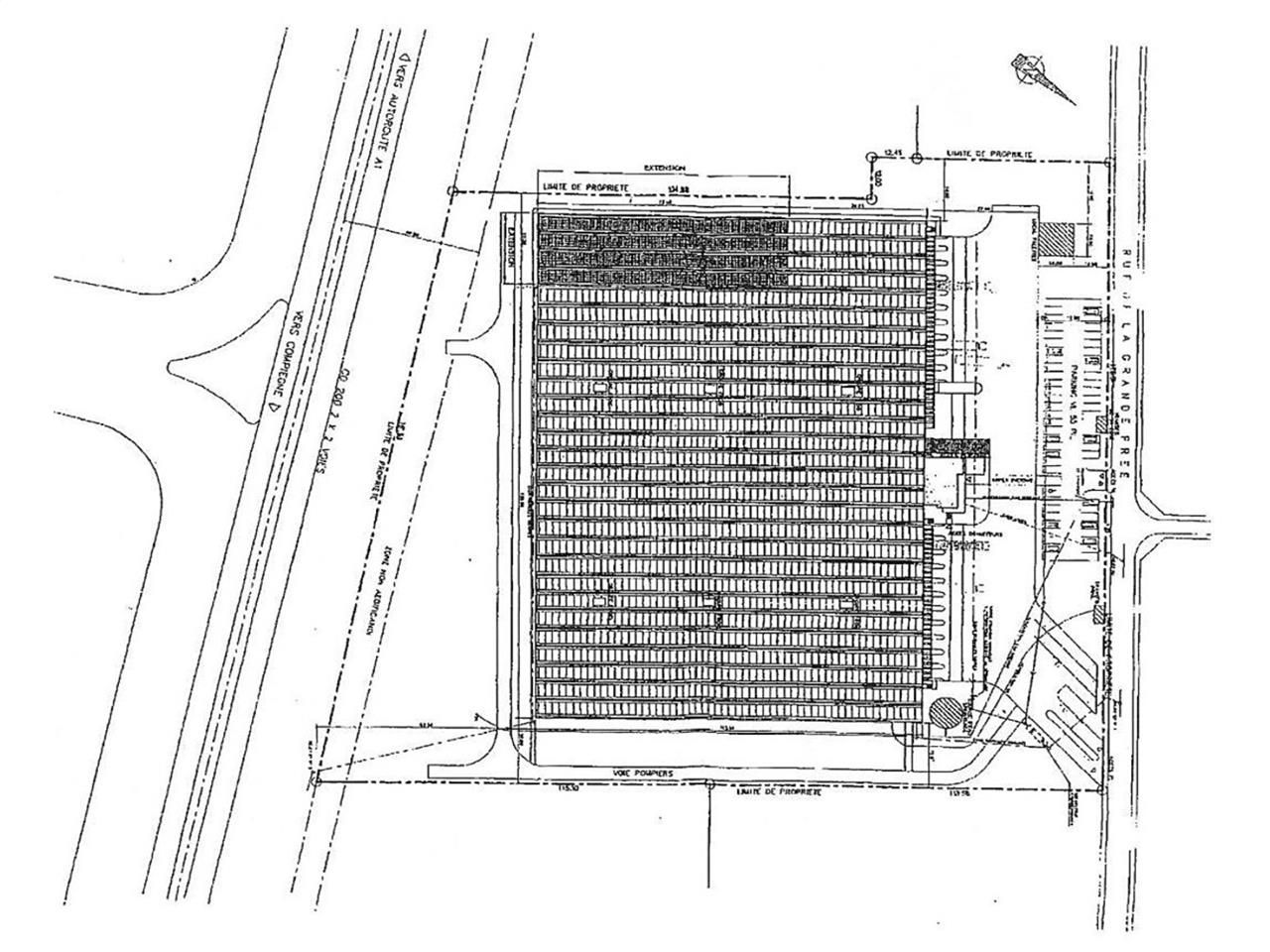 Location entrepots 17615 m² divisibles à partir de 122 m²