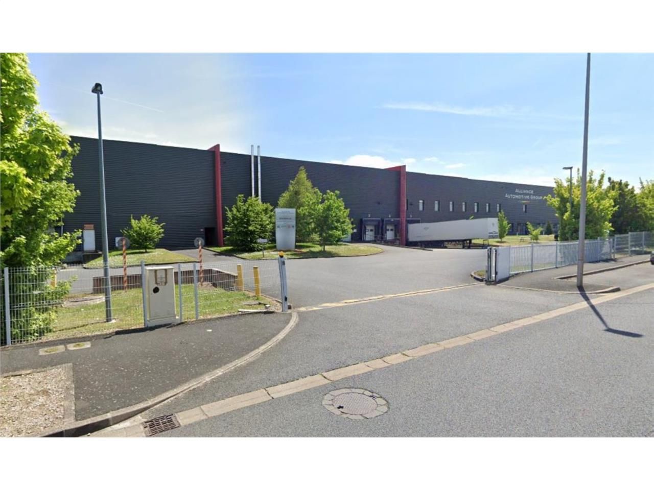 A la location, actif situé à La Chaussée-Saint-Vi