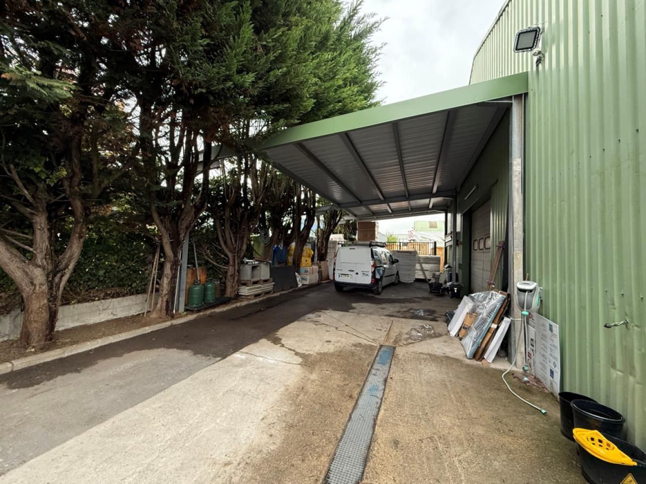 514 m² pour ce activité en vente à Saint-michel-sur-orge