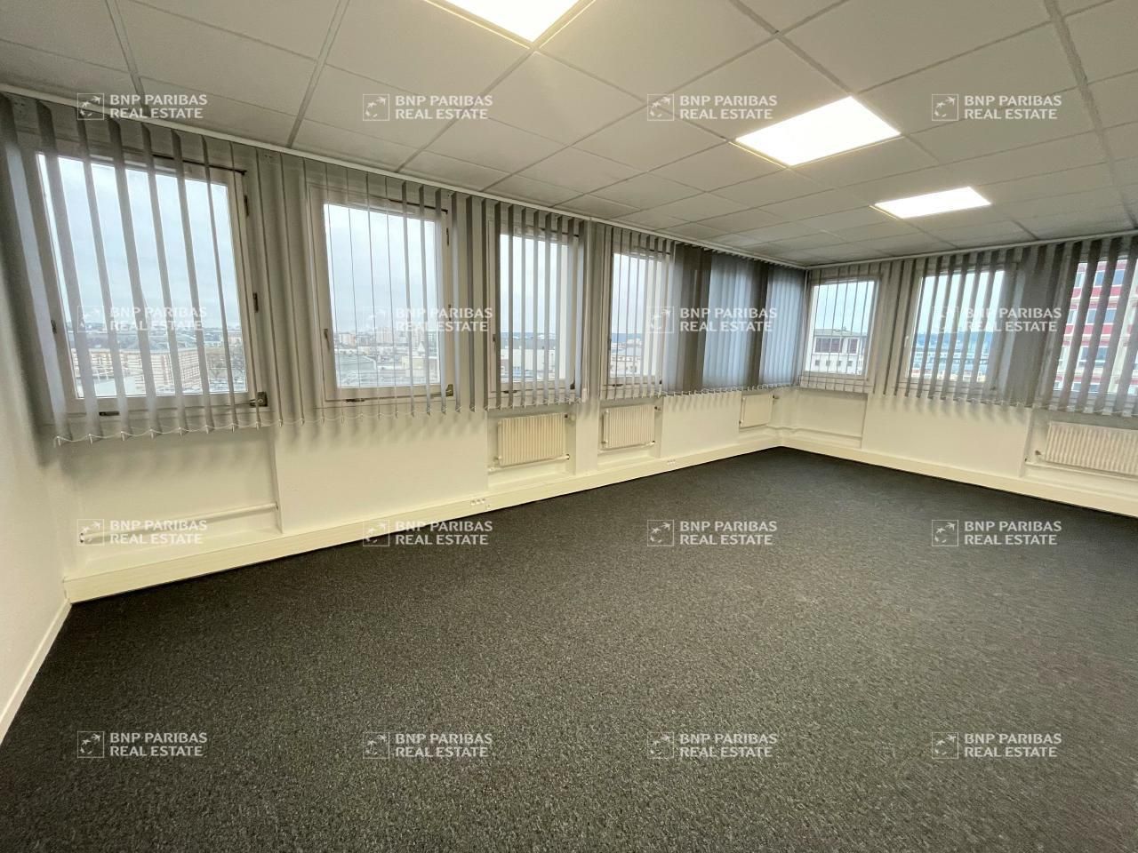 804 m² pour ce bureaux en location à Rouen