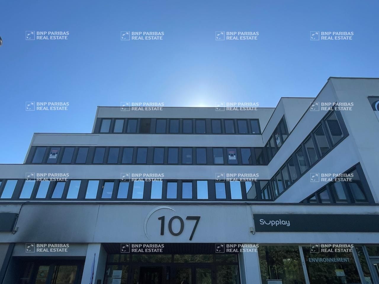 Location Bureaux 666 m² non divisibles 35200 Rennes