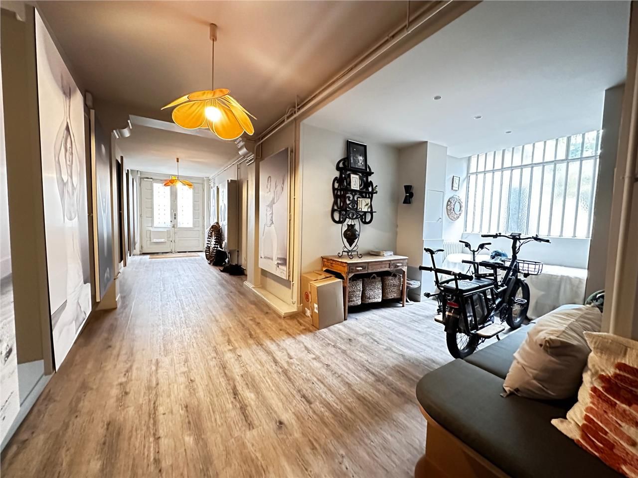 Idéalement localisé à proximité de la place du Ma