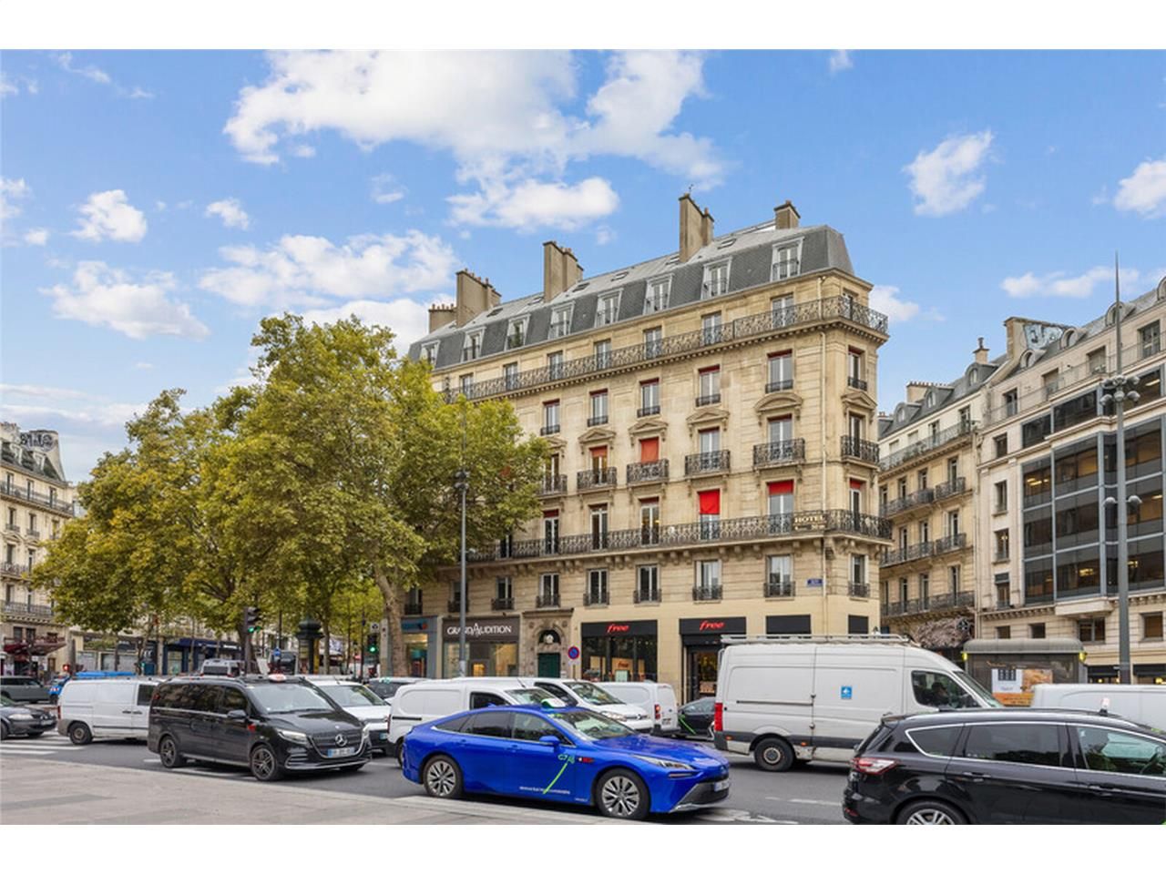 Alex Bolton vous propose à la location plusieurs 