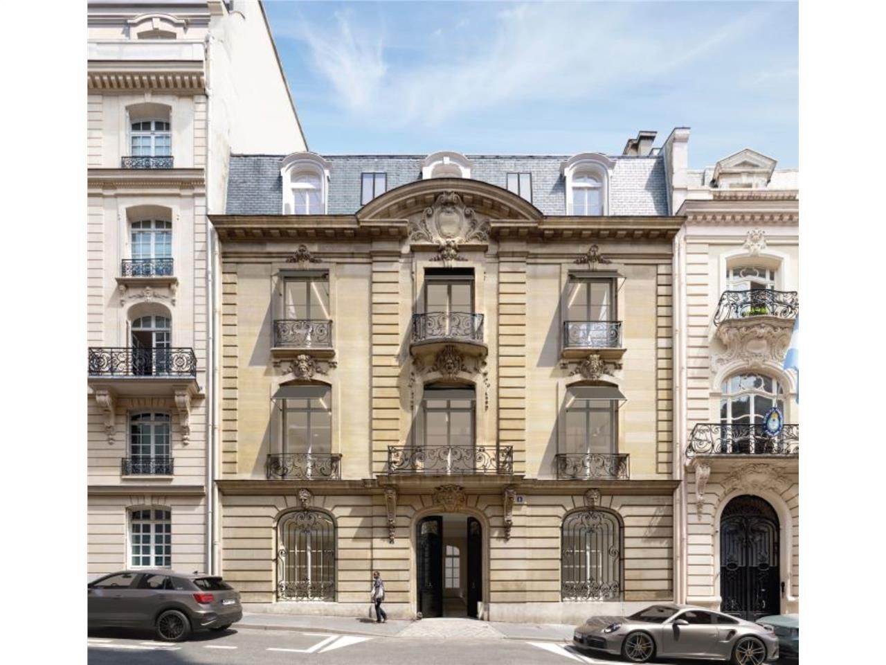 Situé dans la prestigieuse rue Cimarosa, à proxim