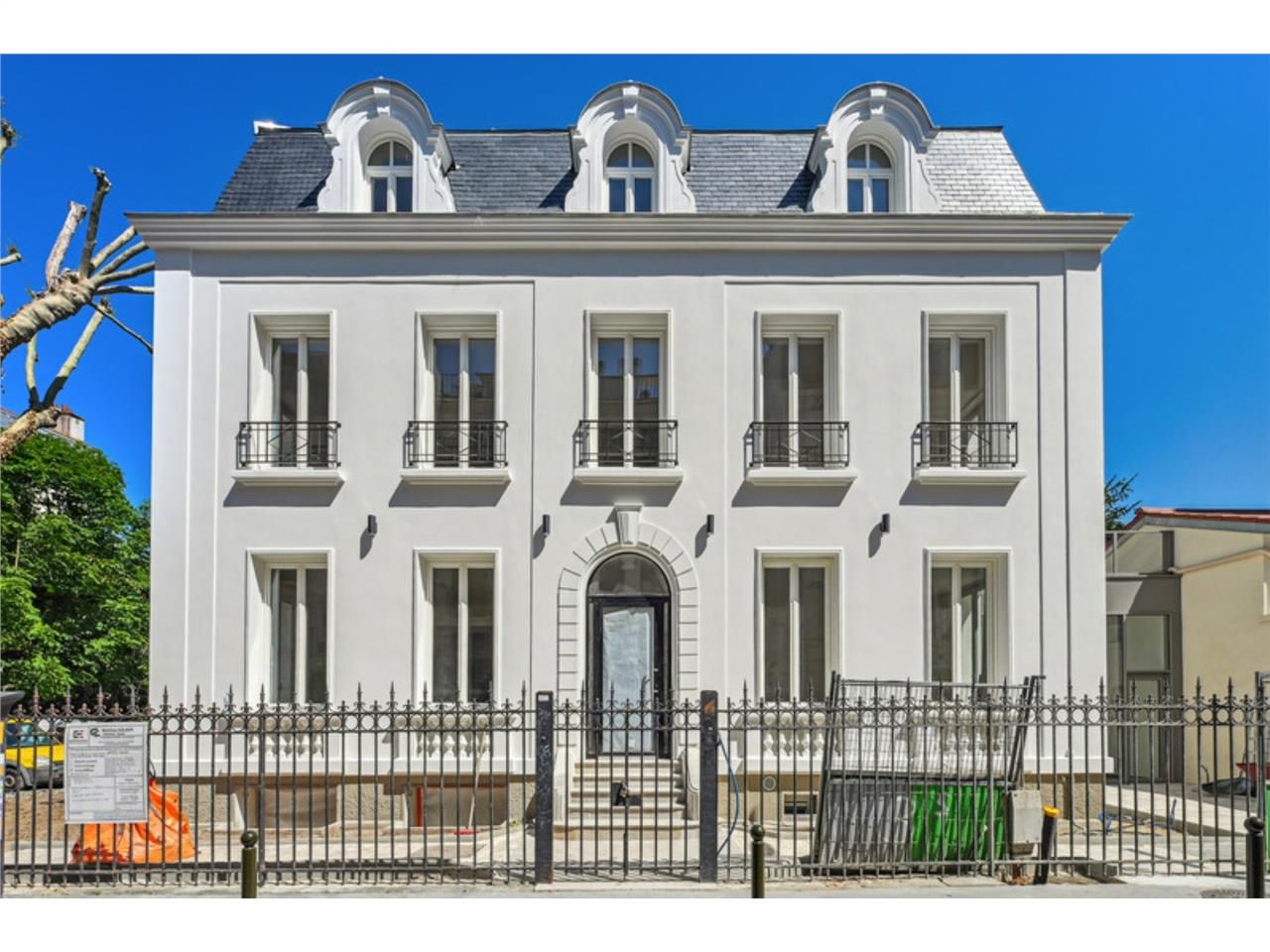 Alex Bolton vous propose en exclusivité, à la loc