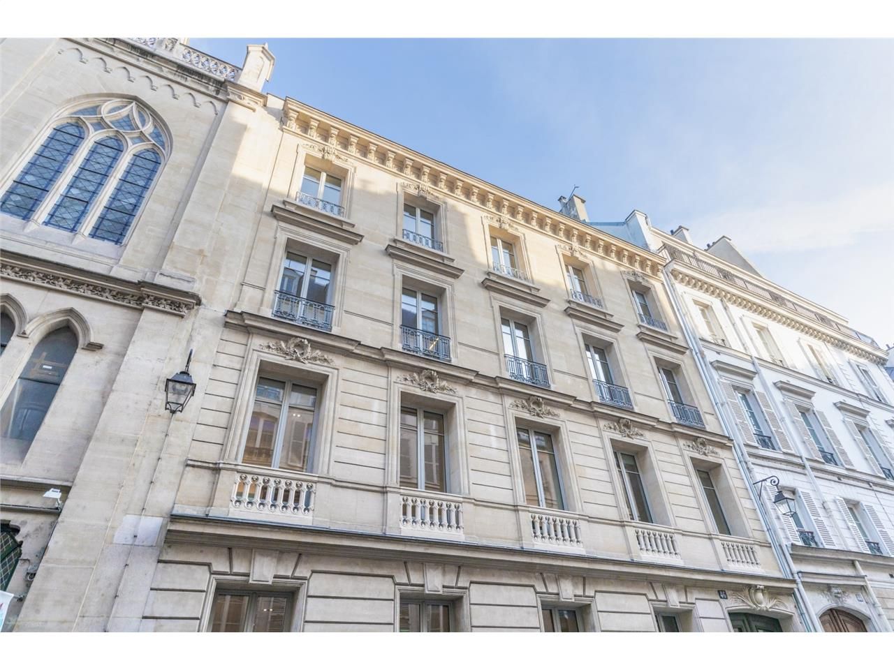 Alex Bolton vous propose en co-exclusivité un hôt