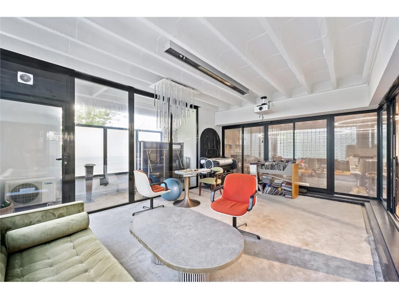 EXCLUSIVITE. Alex Bolton vous propose à la locati