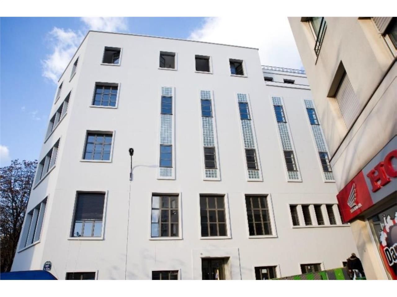 Alex Bolton vous propose à la location un espace 