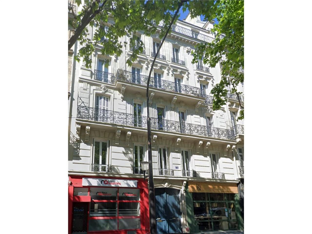 Alex Bolton vous propose à la location une surfac