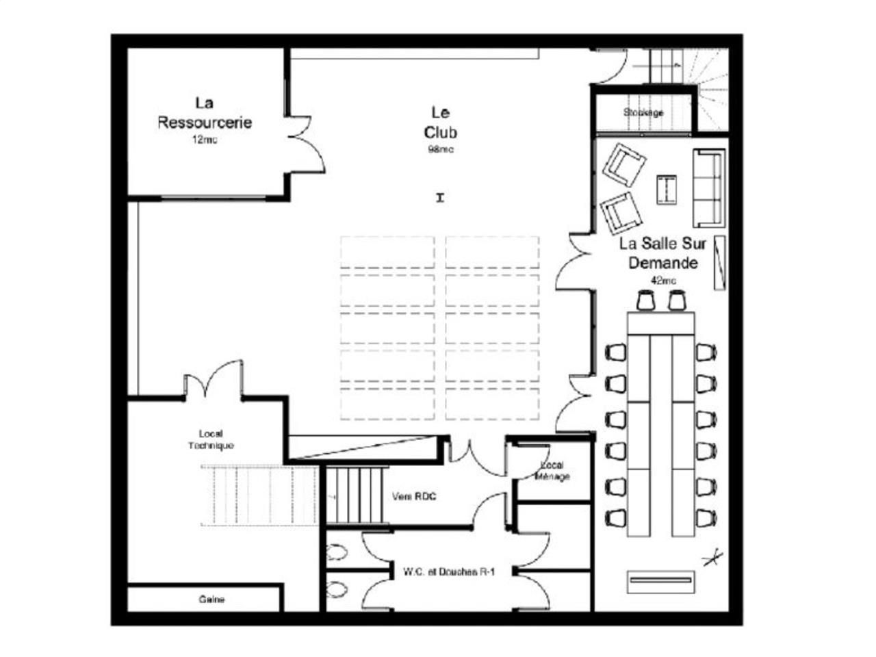 Vente locaux commerciaux 1018 m² non divisibles