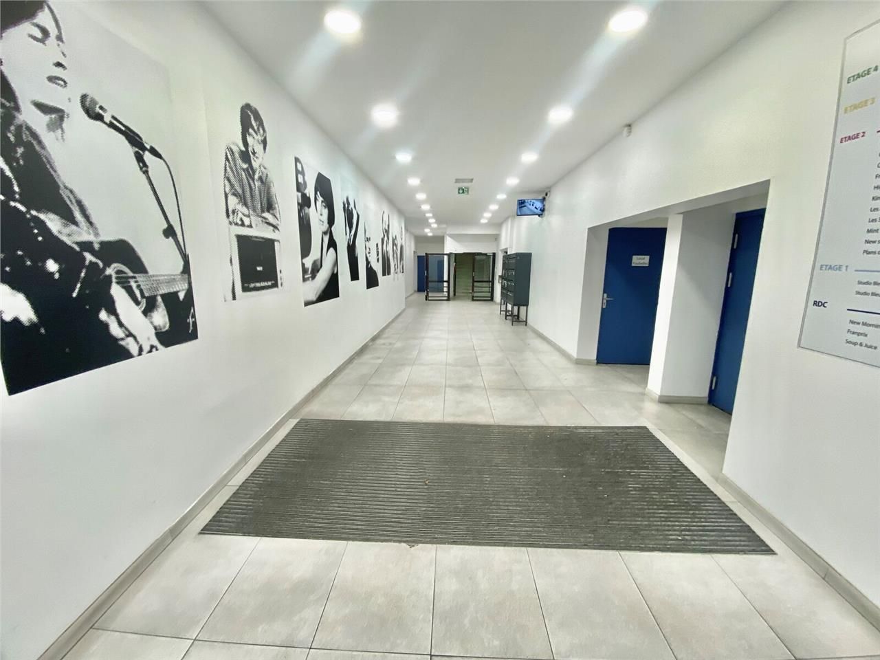 À mi-chemin entre Bonne Nouvelle et la Gare de l'