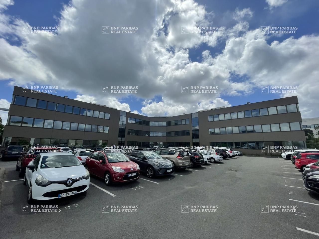 Location Bureaux 433 m² non divisibles 33600 Pessac