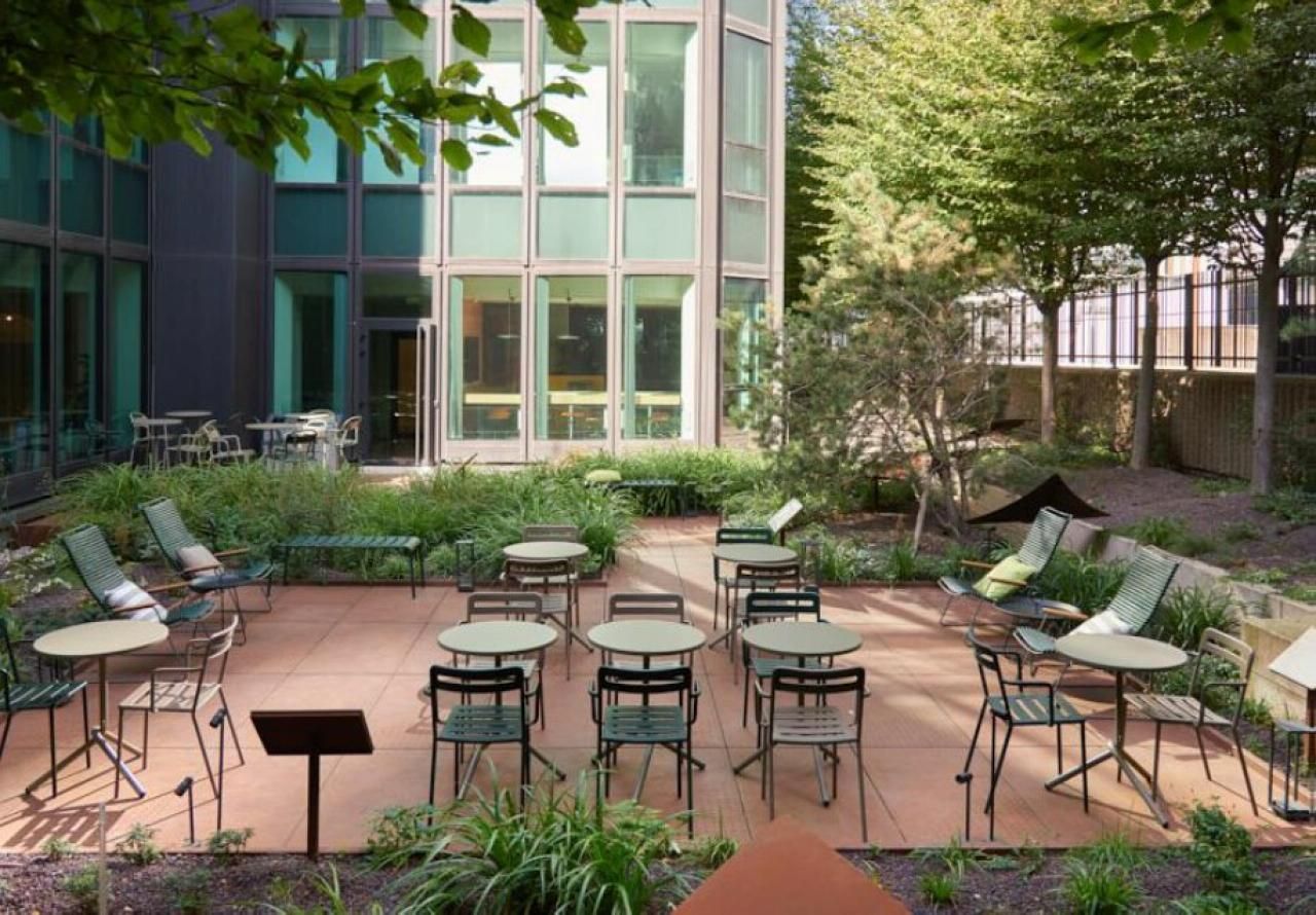 39444 m² pour ce bureaux en location à Courbevoie la défense