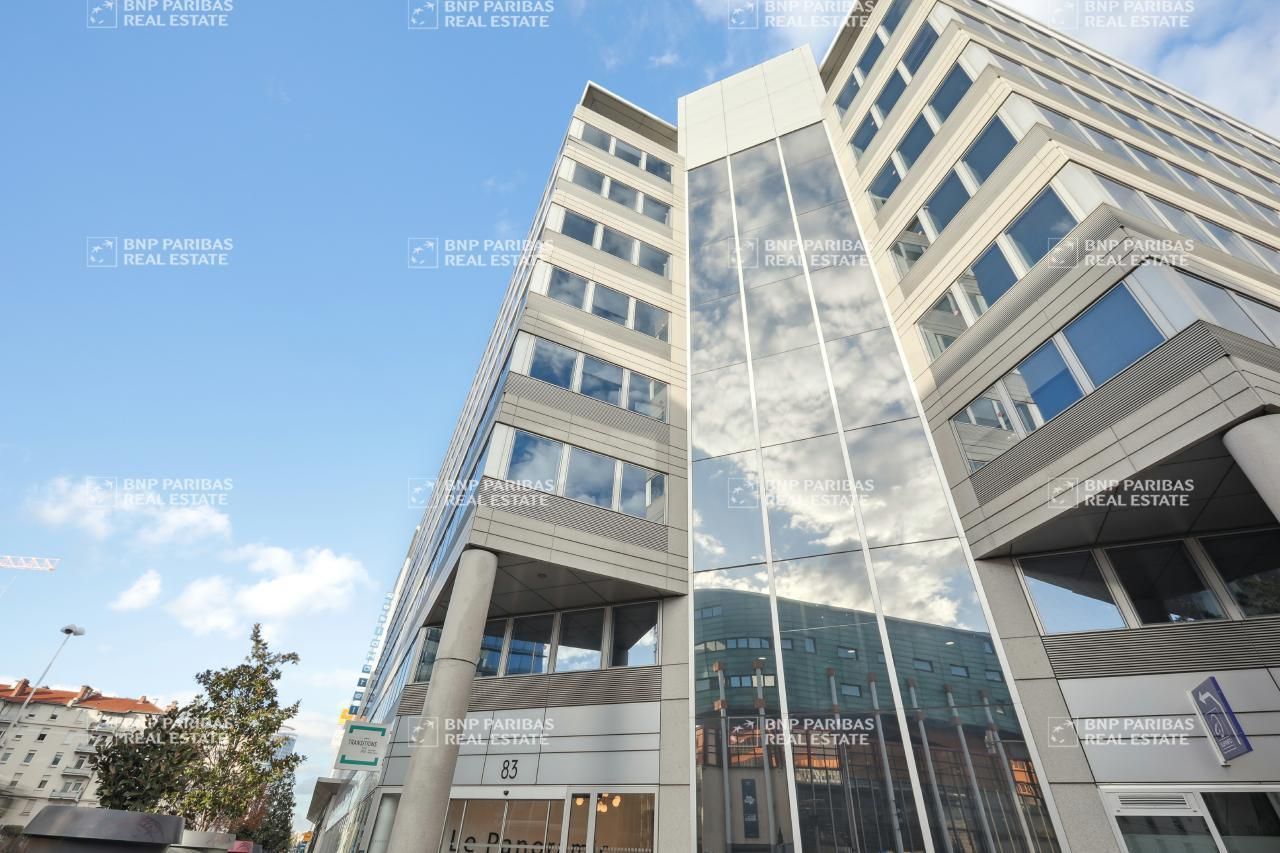 4434 m² pour ce bureaux en location à Lyon