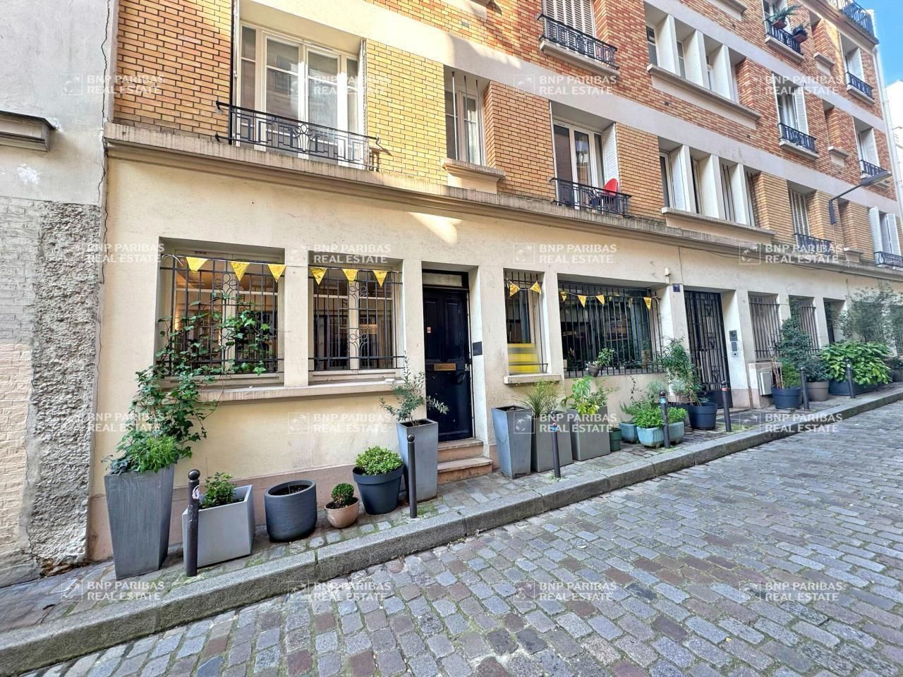 Vente Bureaux 308.84 m² non divisibles 75018 Paris
