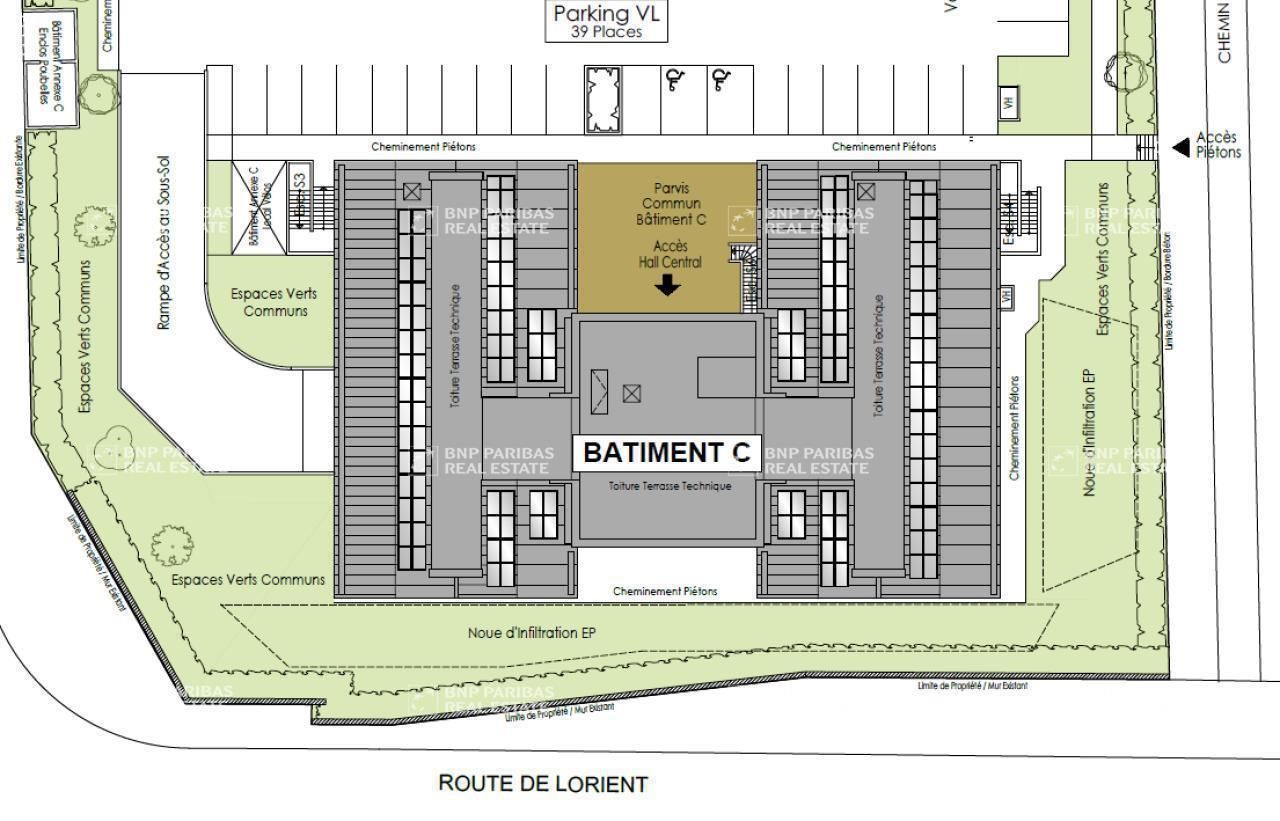 2482 m² pour ce bureaux en location à Rennes