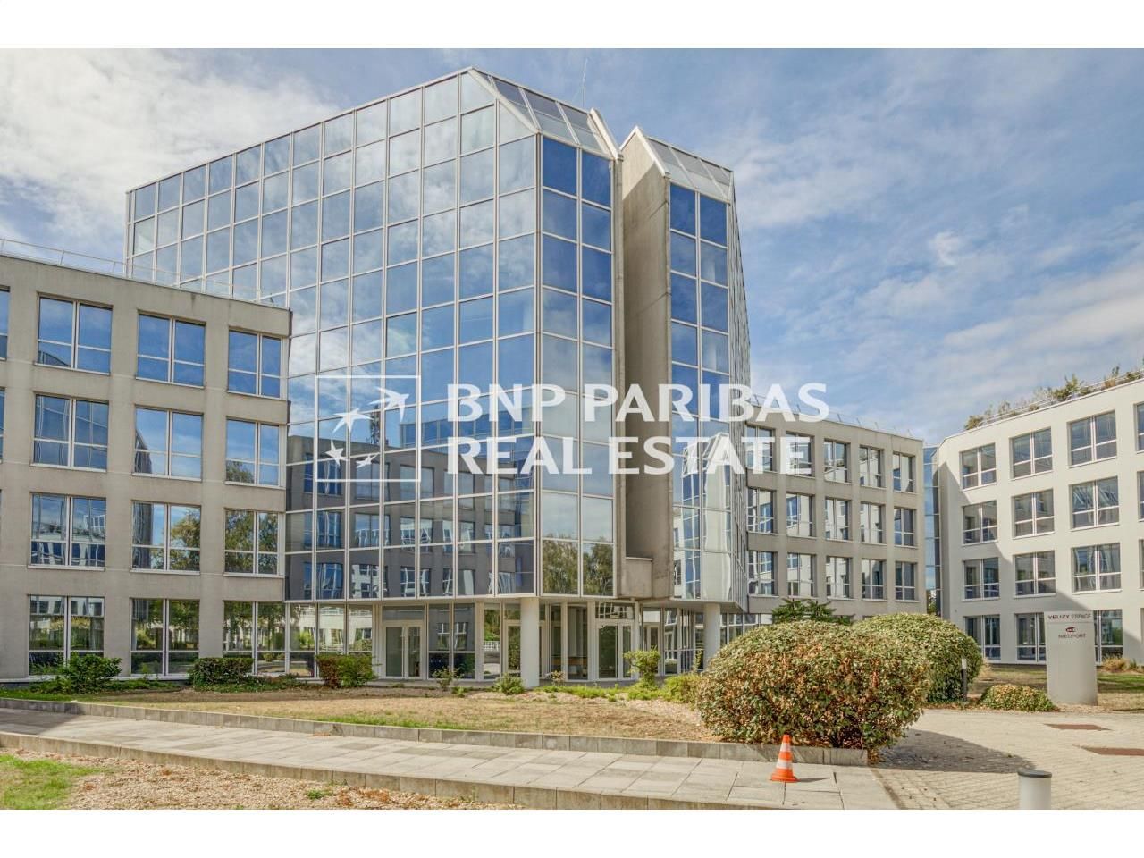Location Bureaux 3317.5 m² divisibles 78140 Velizy villacoublay