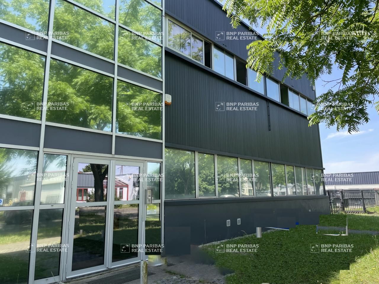 Location Bureaux 150 m² non divisibles 45800 Saint-jean-de-braye