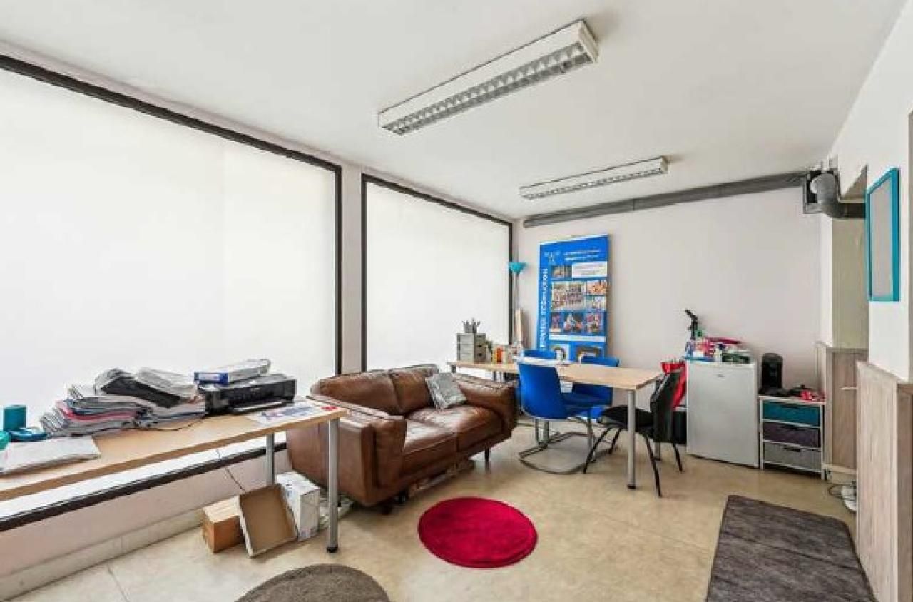 Location Bureaux 110 m² non divisibles 75010 Paris