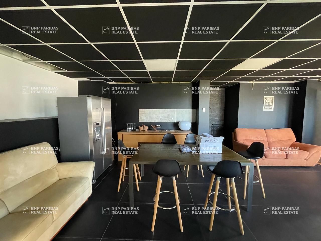 706.79 m² pour ce activité en location à Annecy