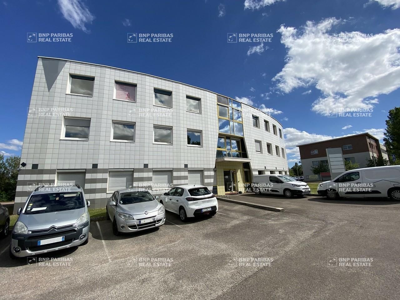 198 m² pour ce bureaux en location à Quetigny