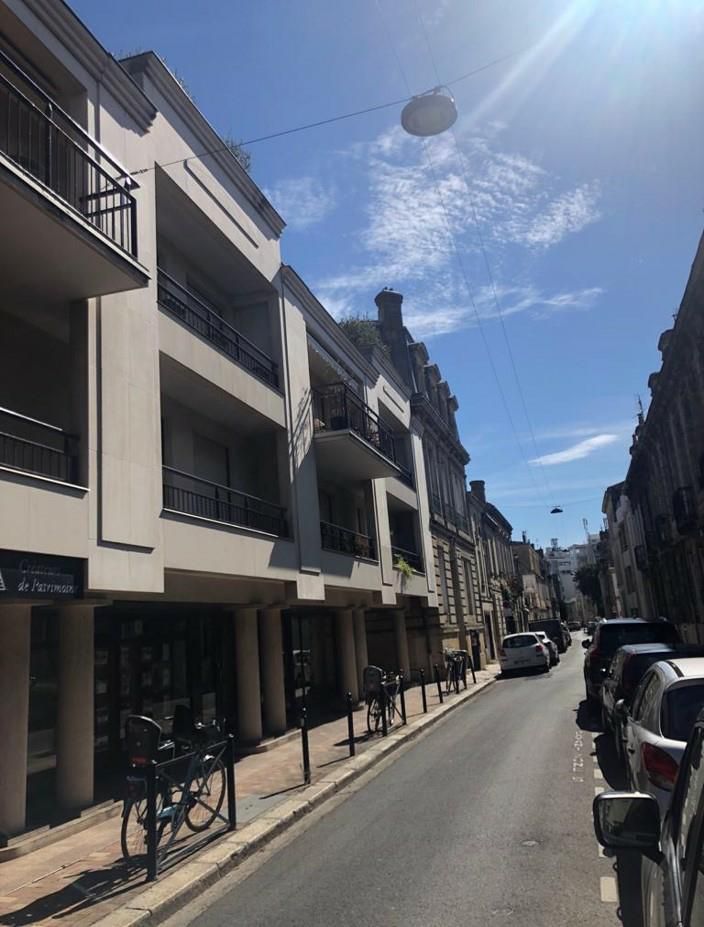 Vente Bureaux 218 m² non divisibles 33000 Bordeaux
