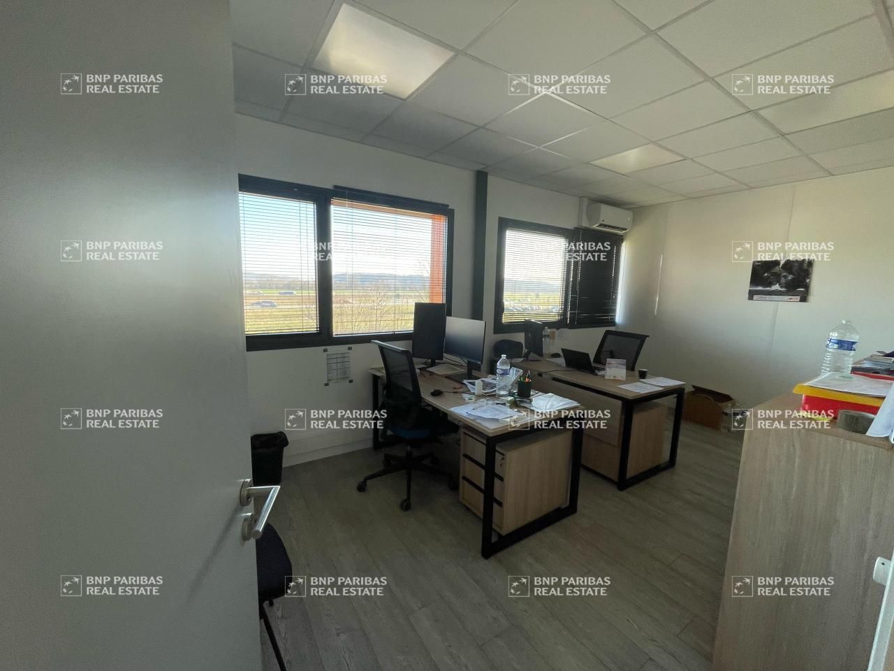 446.7 m² pour ce activité en vente à Vaulx-milieu