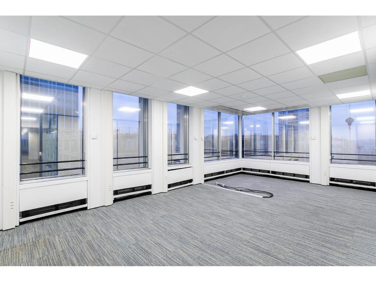 852 m² pour ce bureaux en location à Puteaux