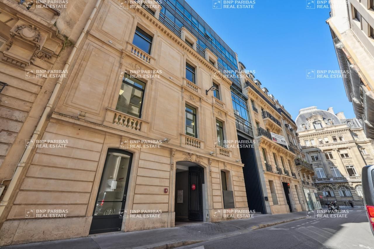 2293.96 m² pour ce bureaux en location à Paris