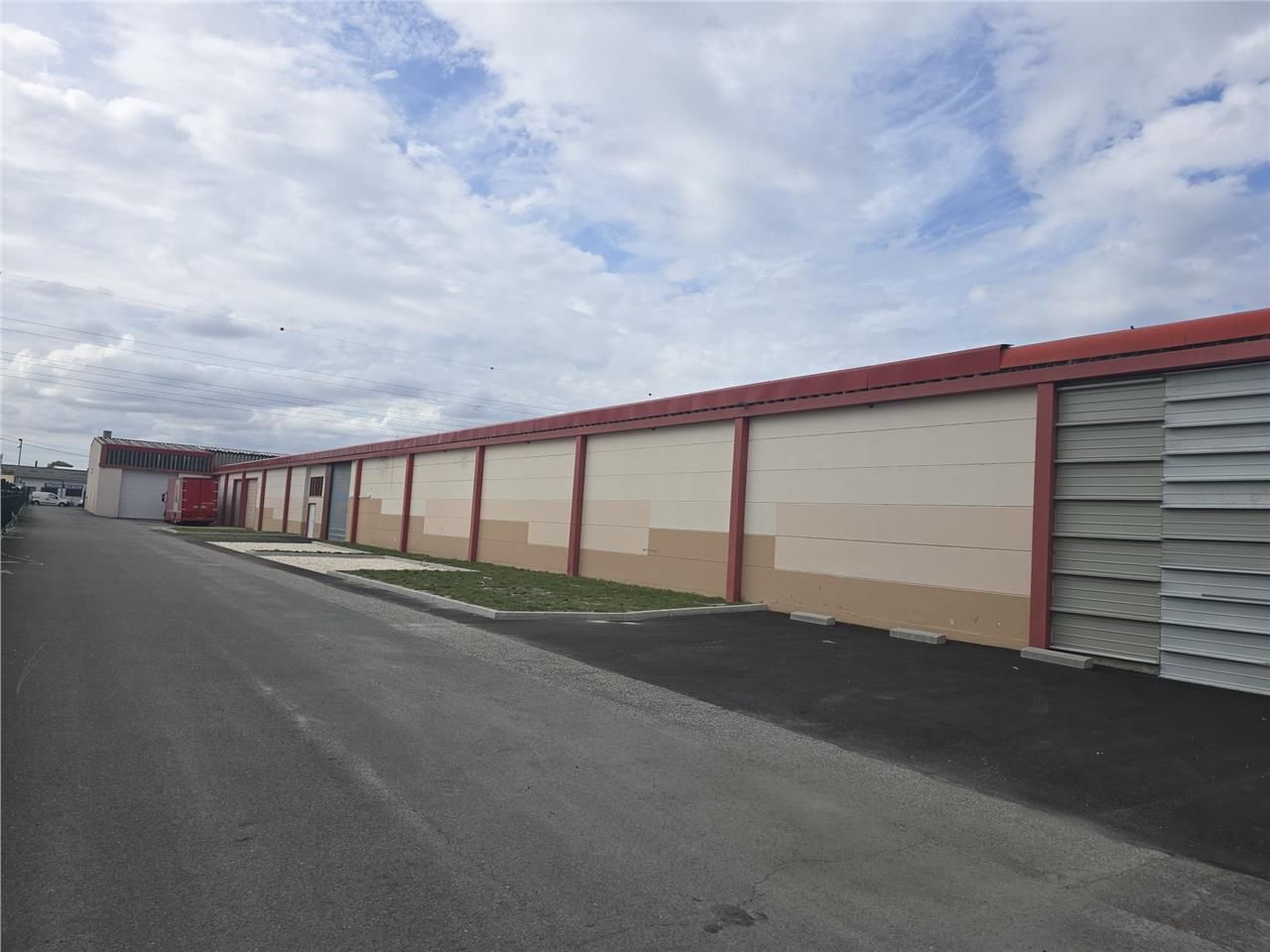 Local d'activité 800m² Mérignac