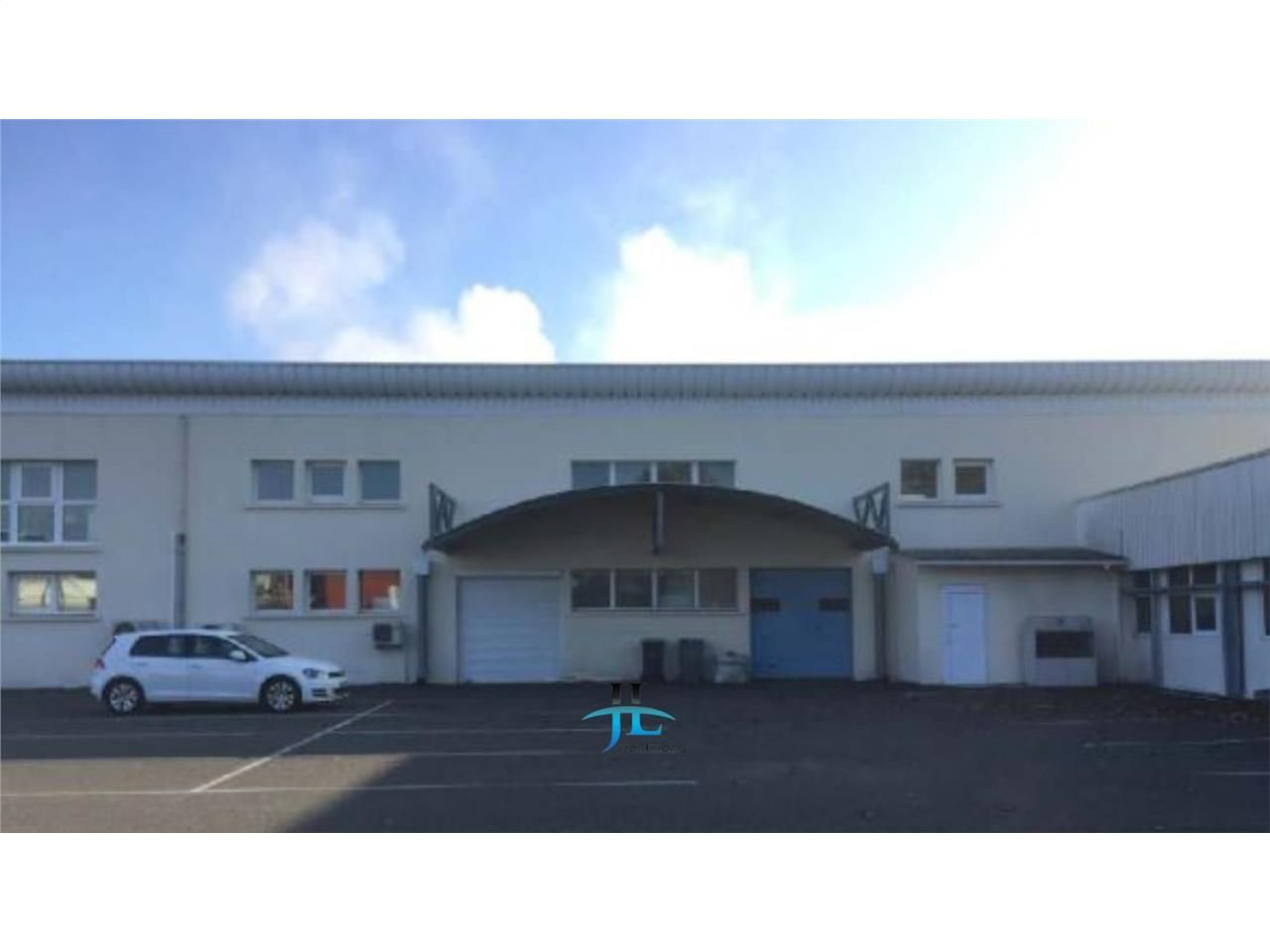 Bureaux/Entrepôt à louer 214m2 ZAC Estillac