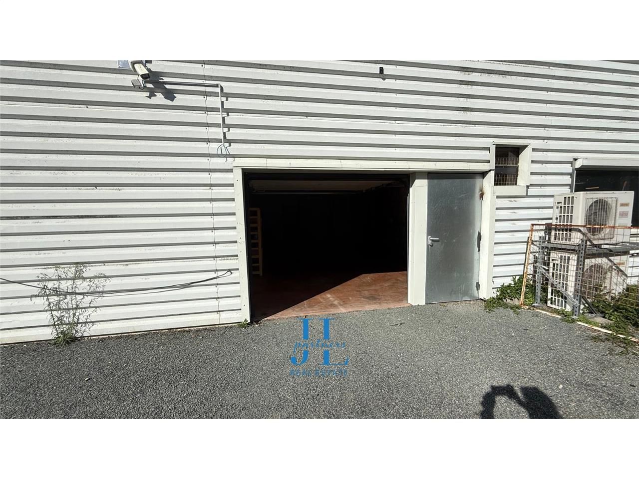 Local d'activité/bureau 67m2 ZA du Lugan Bègles