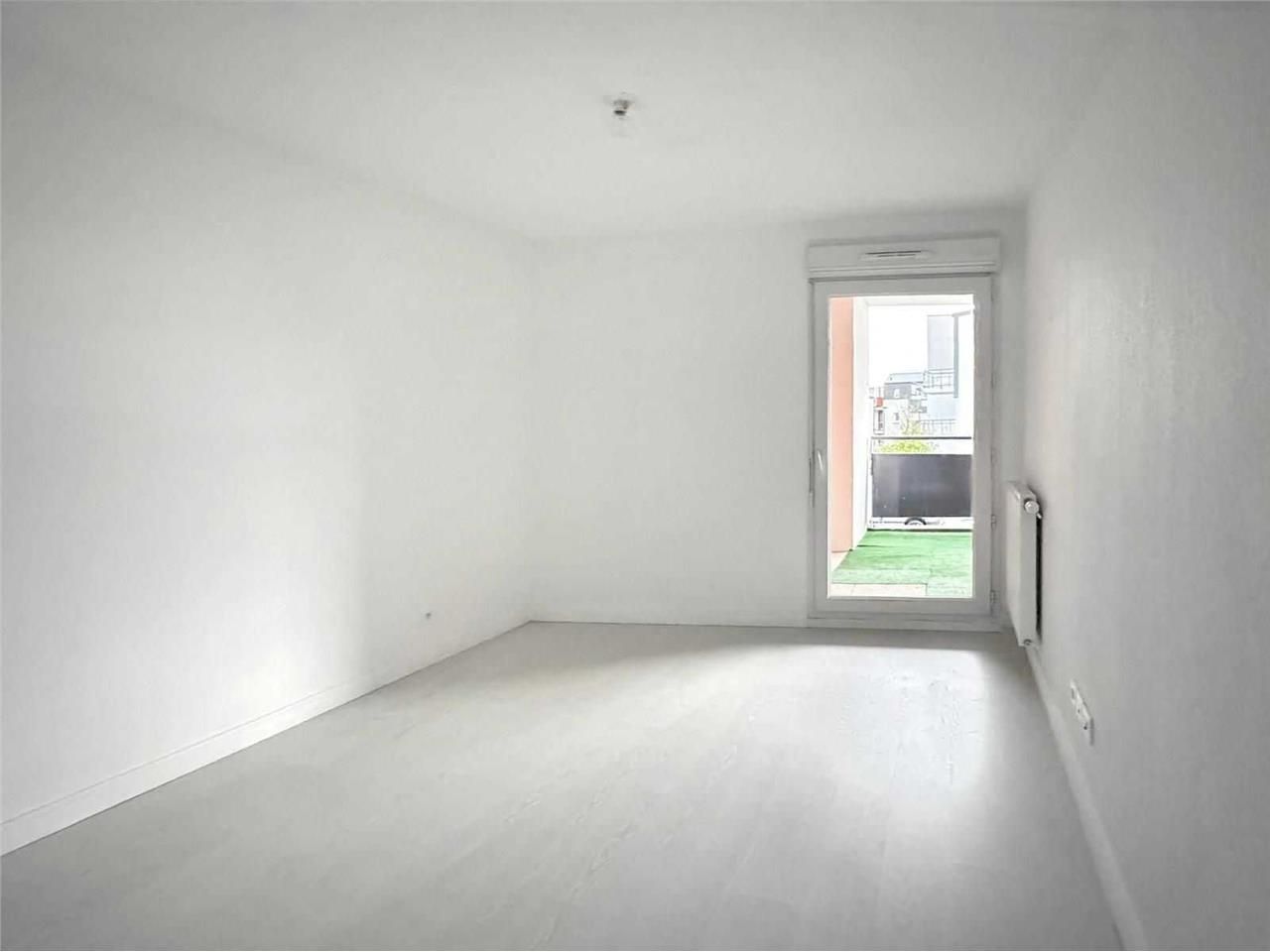 Appartement T2 avec grand balcon au calme - Villenave d''Ornon