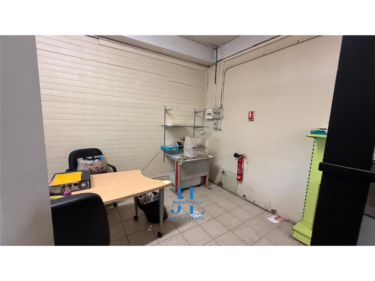Local commercial 190m2 loué - À VENDRE - Langon axe passant