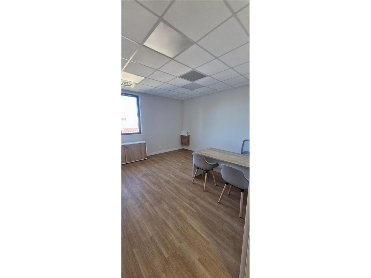 Cabinet Médical 20m² Haut de Gamme Bruges