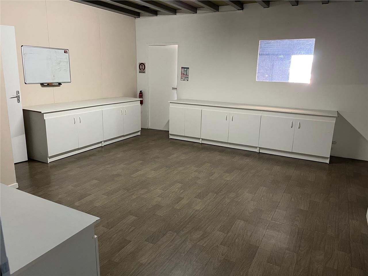 Entrepôt de 175 m2 à louer, à Saint Jean d'Illac