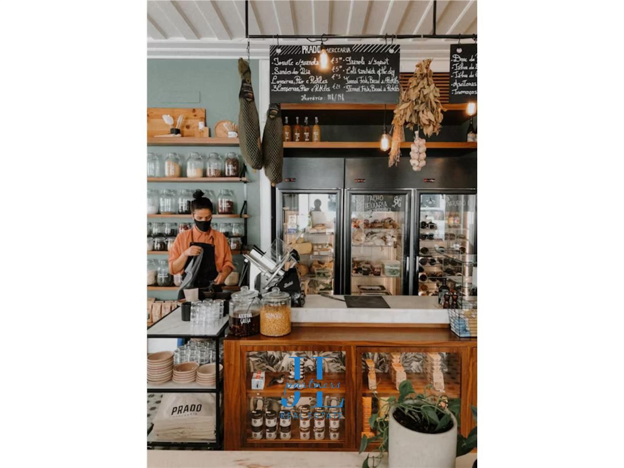 À LOUER – Local commercial 450 m² R+1 – Mérignac Soleil