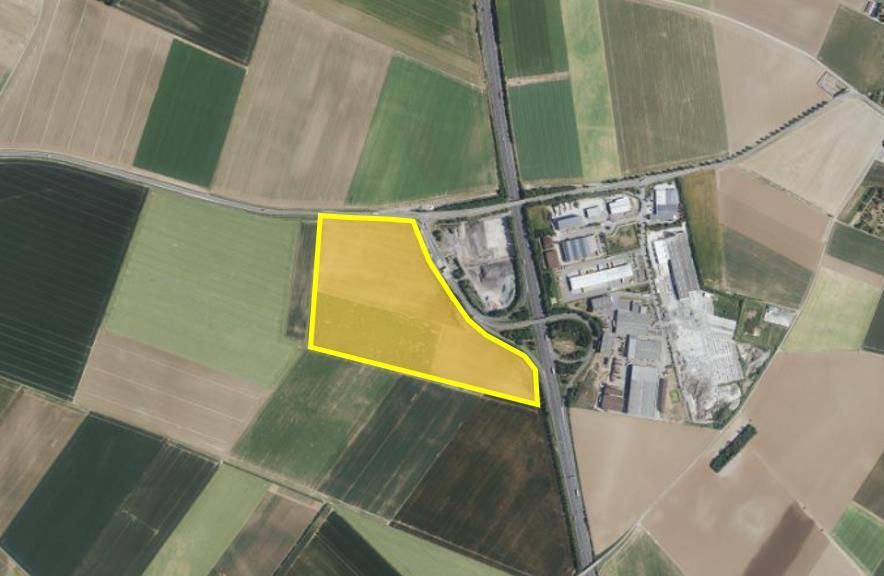 80167 m² pour cetentrepôts classe a en location à Janville en beauce