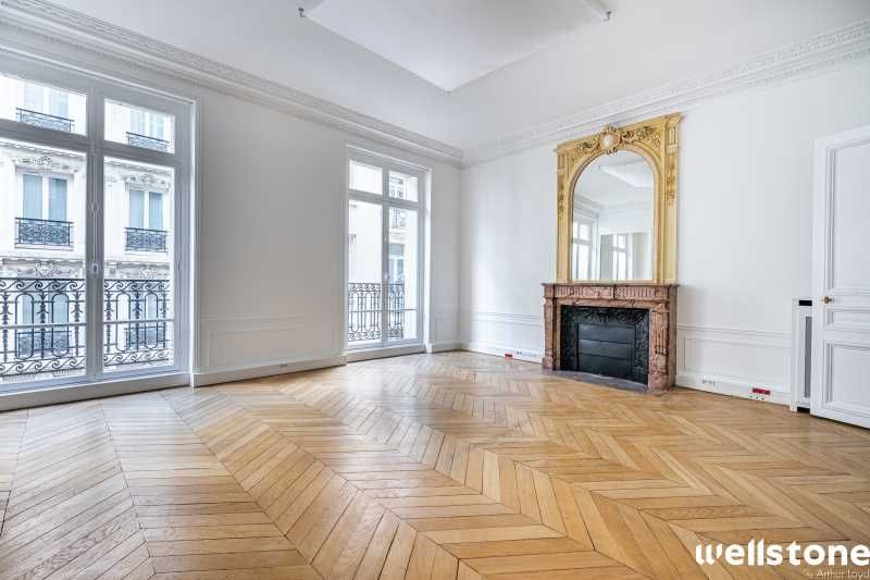 Wellstone propose des bureaux à louer, dans un tr